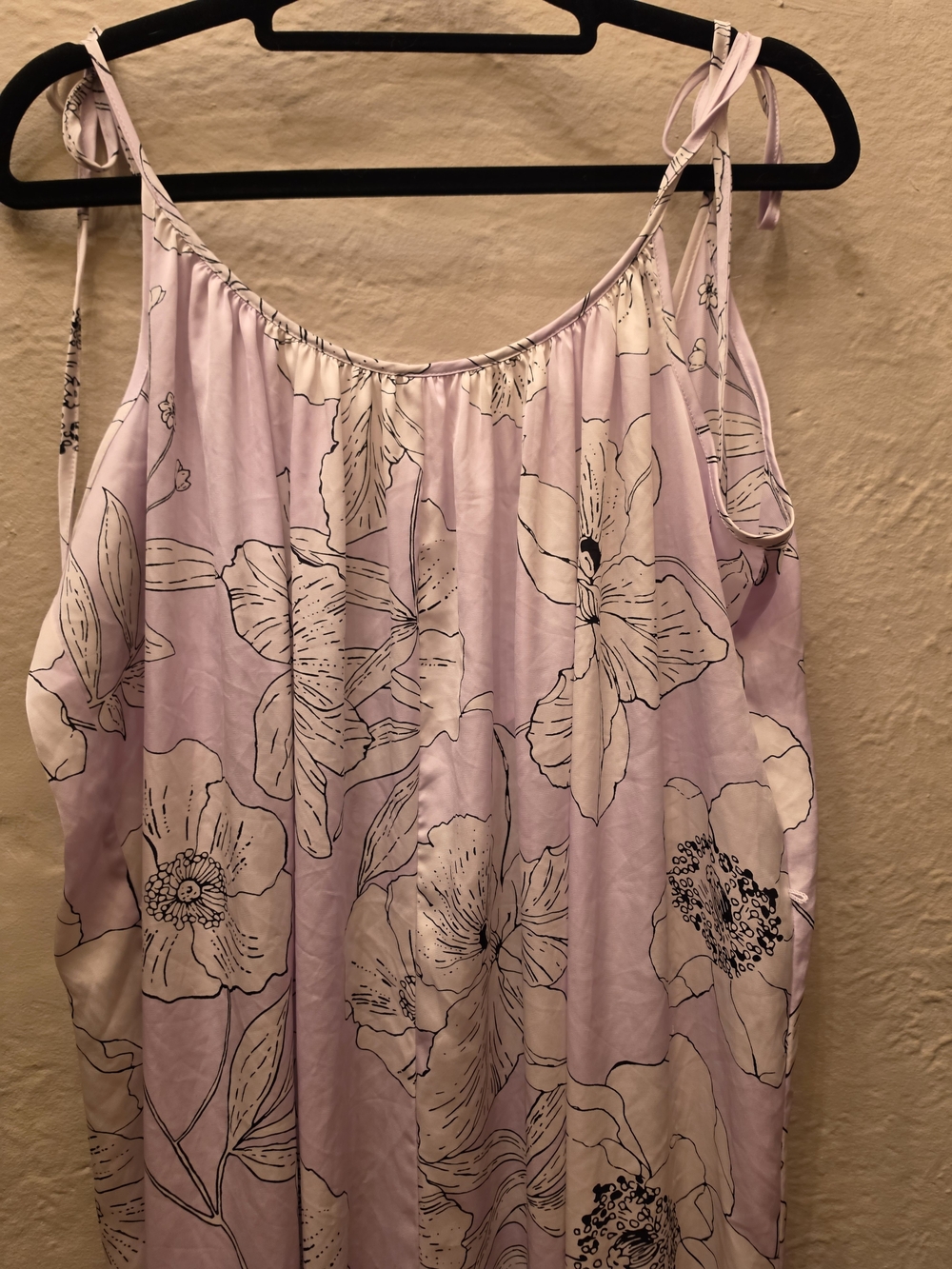 Victoria’s Secret Lilac Floral Satin Jumpsuit L Tie Strap Adjustable - Picture 7 of 15